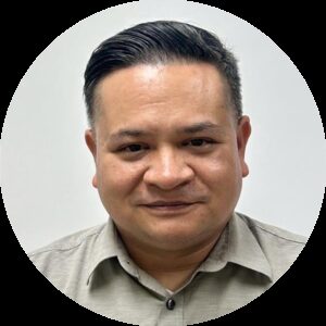 MIGUEL LEON BIO